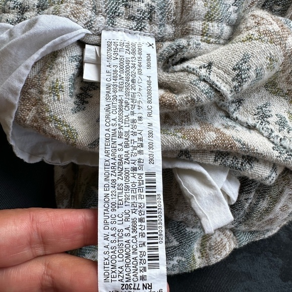 Zara Green and Cream High Waist Shorts - Picture 7 of 7